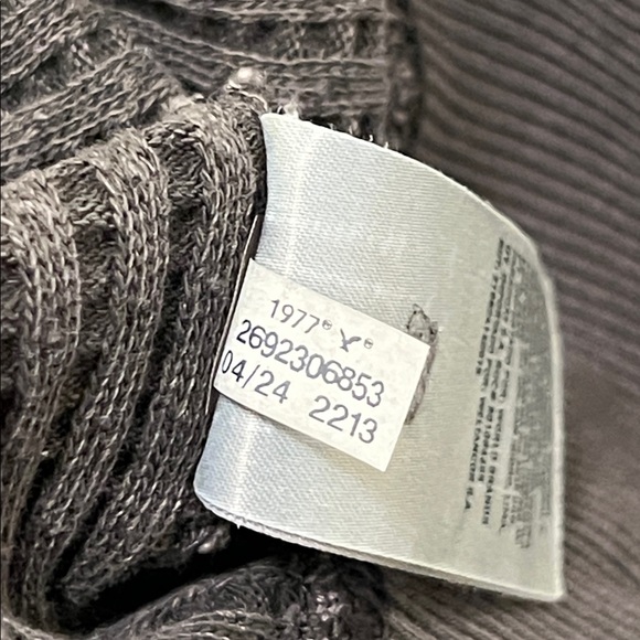 AE Big Hug Waffle Crew Neck Sweatshirt - Picture 14 of 14